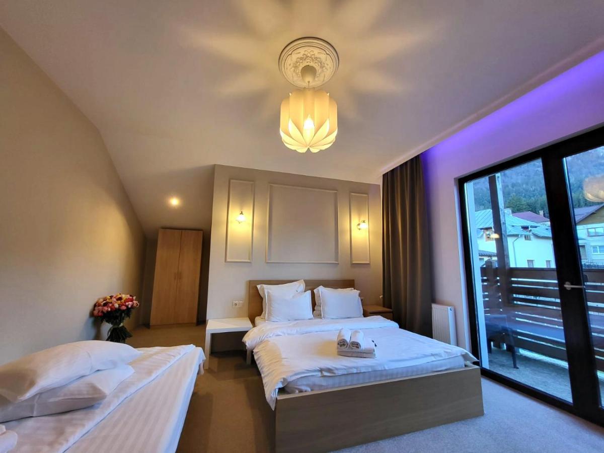 Vila Panoramic 부스테니 외부 사진